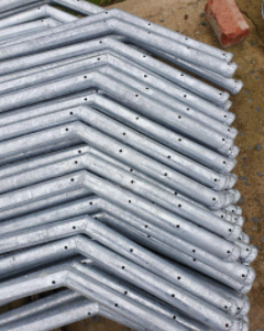 poles 2